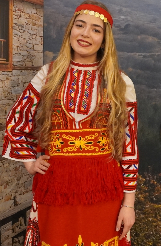 Мария Кабакова - Детски Пирин Фолк 2026